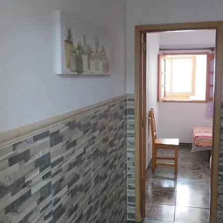 Frente Al Mar * Órzola